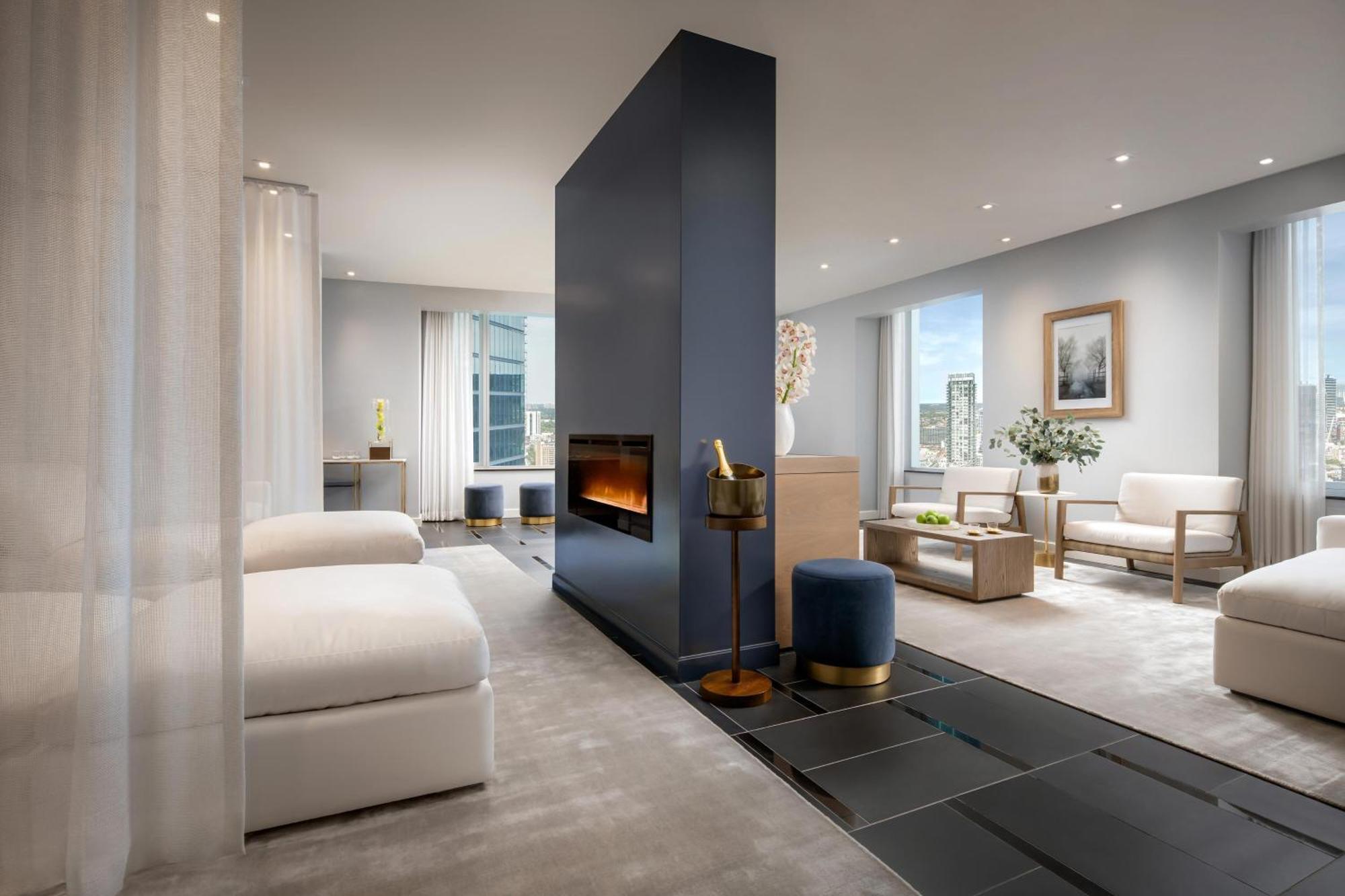 The St. Regis Toronto Hotel Exterior photo